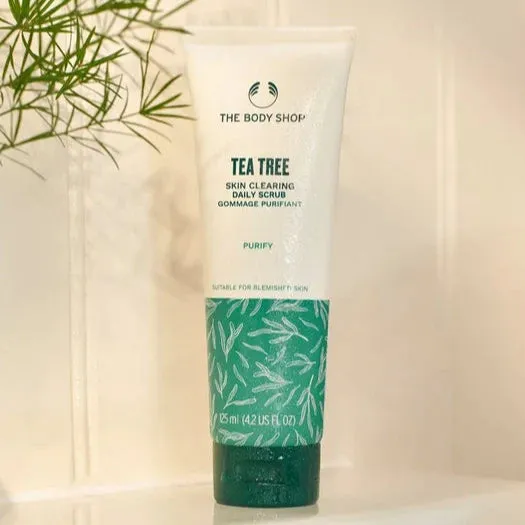 Tea Tree Skin Clearing Daily Scrub